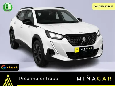 Usado Peugeot 2008 Allure 130 CV (95 kW) 2023 Blanco SUV