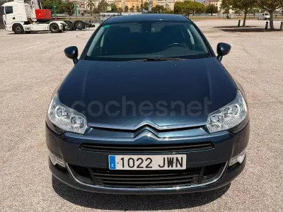 Usado Citroën C5 Feel 180 CV (132 kW) 2017 Azul Berlina