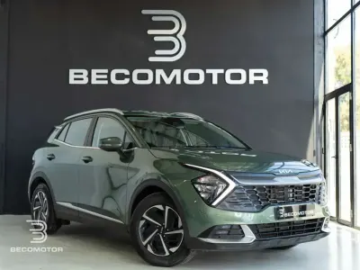 Usado Kia Sportage 136 CV (100 kW) 2024 Verde SUV