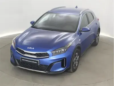 Usado Kia XCeed 100 CV (73 kW) 2025 Azul SUV