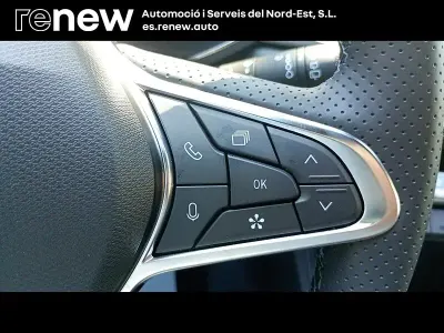 Nuevo Renault Captur Techno 90 CV (66 kW) 2025 Gris SUV