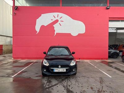 Usado Suzuki Swift 83 CV (61 kW) 2021 Negro