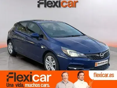 Usado Opel Astra GS Line 130 CV (95 kW) 2020 Azul