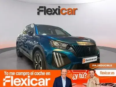 Usado Peugeot 2008 Allure 100 CV (73 kW) 2025 Verde SUV