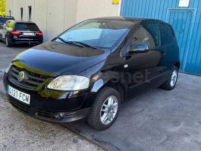 Usado VW Fox 70 CV (51 kW) 2006 Negro Utilitario