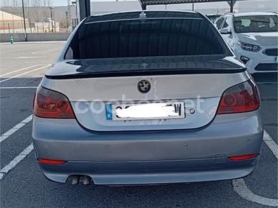 Usado BMW 530 218 CV (160 kW) 2005 Gris / plata Berlina