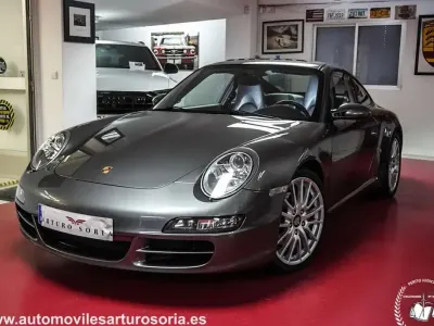Usado Porsche 911 Carrera 4 325 CV (239 kW) 2008 Gris Coupe