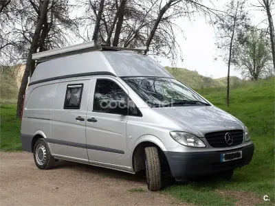 Usado Mercedes Vito 136 CV (100 kW) 2026 Gris / plata Van
