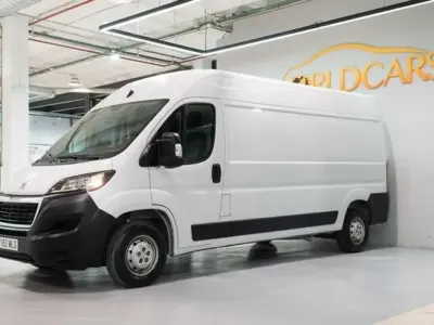 Usado Peugeot Boxer S 140 CV (102 kW) 2023 Blanco Van