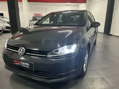 Usado VW Golf VII Business 110 CV (80 kW) 2016 Azul Utilitario