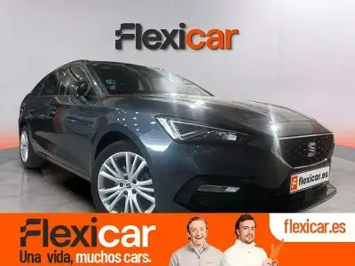 Usado Seat Leon Style 150 CV (110 kW) 2024 Negro Berlina