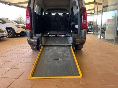 Usado Opel Combo Edition 102 CV (75 kW) 2022 Gris Monovolumen