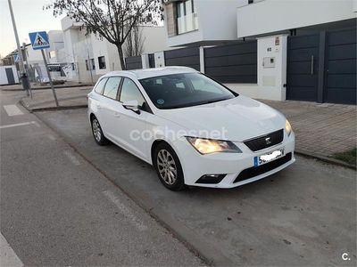 Usado Seat Leon ST Ecomotive 110 CV (80 kW) 2016 Blanco Familiar