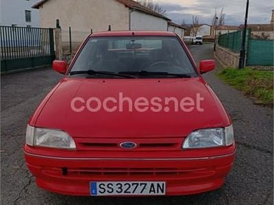Rojo Usado 1992 Ford Escort Berlina | 1600 €