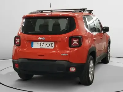Begagnad Jeep Renegade Longitude 120 HK (88 kW) 2019 Orange SUV