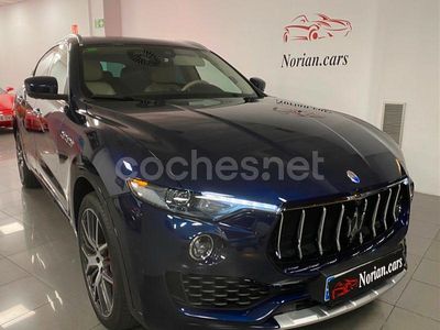 Usado Maserati Levante 430 CV (316 kW) 2017 Azul SUV