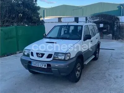 Usado Nissan Terrano Comfort 125 CV (91 kW) 2004 Blanco SUV