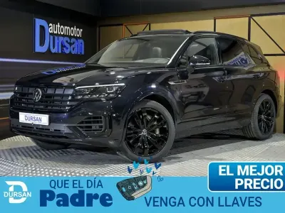 Käytetty VW Touareg R 462 HP (339 kW) 2021 Musta Katumaasturi