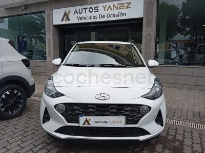 Używany Hyundai i10 67 KM (49 kW) 2023 Biały Hatchback
