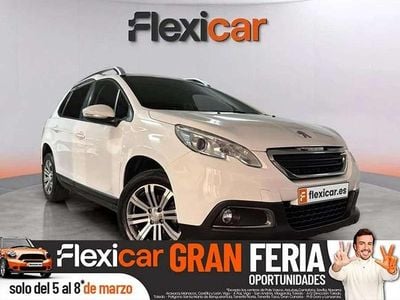 Usado Peugeot 2008 Active 100 CV (73 kW) 2015 Blanco SUV