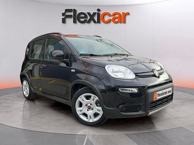 Usado Fiat Panda 71 CV (52 kW) 2022 Negro Berlina