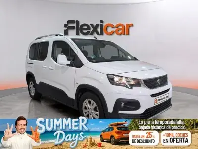 Usado Peugeot Rifter Active 110 CV (80 kW) 2019 Blanco Monovolumen