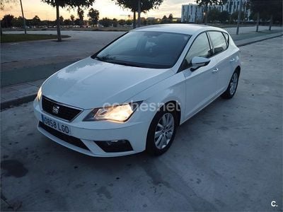 Usado Seat Leon ST Style 115 CV (84 kW) 2020 Blanco Familiar