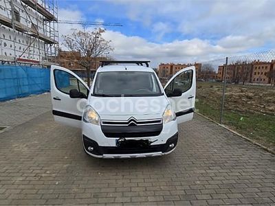 Blanco Usado 2016 Citroën Berlingo Live Monovolumen | 9500 € (Un poco caro)