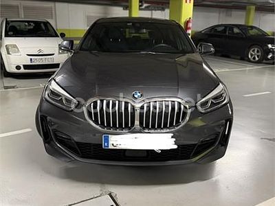 Gris / plata Usado 2020 BMW 118 M Sport Utilitario | 22.500 € (Precio justo)