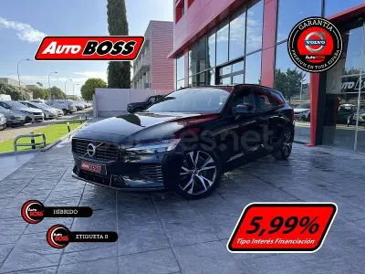 Usado Volvo V60 R-Design 340 HP (250 kW) 2022 Preto Carrinha