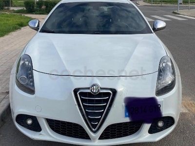 Usado Alfa Romeo Giulietta Progression 105 CV (77 kW) 2010 Blanco Utilitario