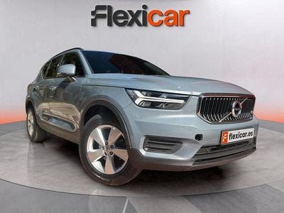 Usado Volvo XC40 Momentum 129 CV (94 kW) 2021 Gris SUV
