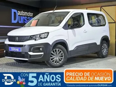 Usado Peugeot Rifter Active 102 CV (75 kW) 2022 Blanco Monovolumen