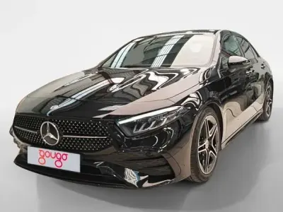 Usado Mercedes A200 150 CV (110 kW) 2024 Negro Berlina