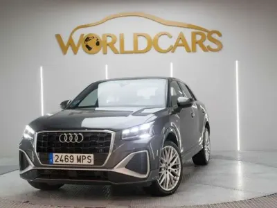 Usado Audi Q2 S-Line 150 CV (110 kW) 2024 Gris SUV