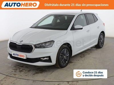 Usado Skoda Fabia Selection 95 CV (69 kW) 2024 Blanco Berlina