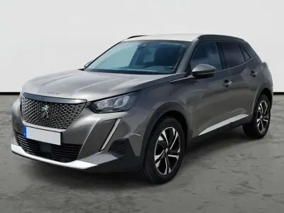 Usado Peugeot 2008 Allure 101 CV (74 kW) 2023 Plateado SUV