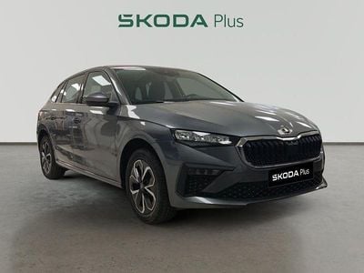 Nuevo Skoda Scala Selection 115 CV (84 kW) 2025 Gris Utilitario