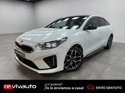 Usado Kia ProCeed GT-Line 136 CV (100 kW) 2021 Blanco Familiar