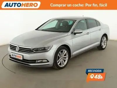 Usado VW Passat Sport 180 CV (132 kW) 2016 Gris Berlina