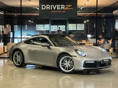 Usado Porsche 911 Carrera 385 CV (283 kW) 2023 Gris / plata Coupe