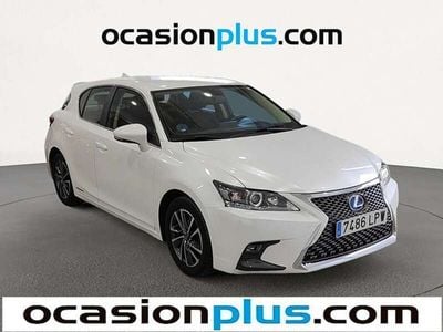 Lexus CT200h