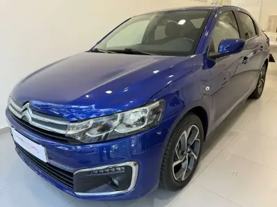 Usado Citroën C-Elysee I PureTech 82 CV (60 kW) 2017 Azul Berlina