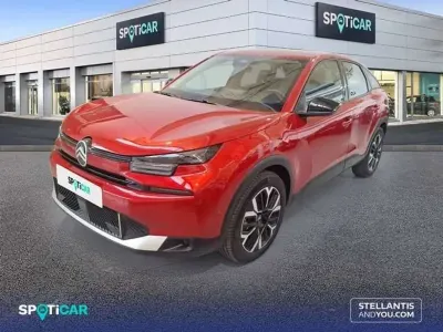 Usado Citroën C4 Business Class 147 CV (108 kW) 2025 Rojo SUV