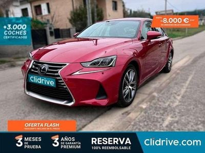 Usado Lexus IS300h Executive Line 223 CV (164 kW) 2018 Rojo Berlina