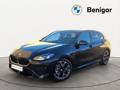 Negro Usado 2025 BMW 120 Comfort Edition Utilitario | 38.900 €