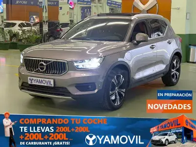 Usado Volvo XC40 Inscription 262 CV (192 kW) 2021 Gris / plata SUV