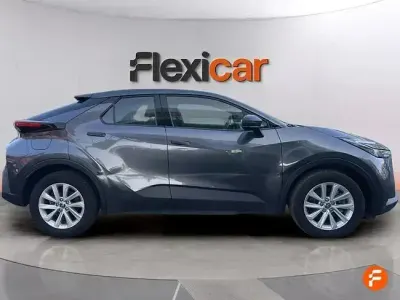 Usado Toyota C-HR Advance 184 CV (135 kW) 2025 Gris SUV