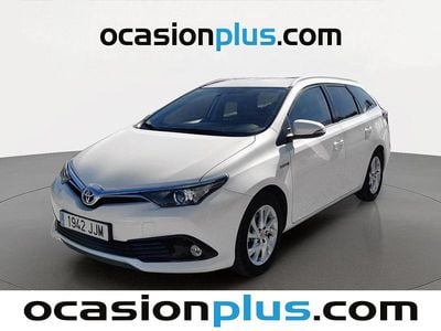 Usado Toyota Auris Active 136 CV (100 kW) 2015 Blanco Familiar