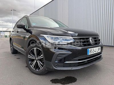 Negro Usado 2021 VW Tiguan Life SUV | 21.900 € (Buen precio)